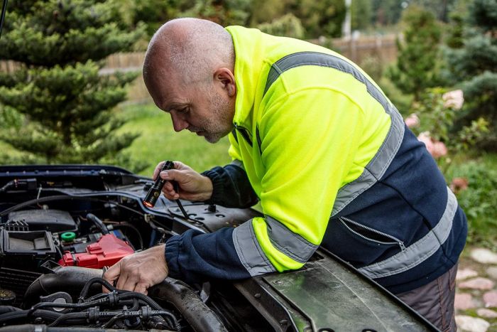 Ліхтар ручний акумуляторний Neo Tools, 2200мА·год, 2000лм, 20Вт, 5 функцій освітлення, алюмінієвий, магнітна основа, IPX6