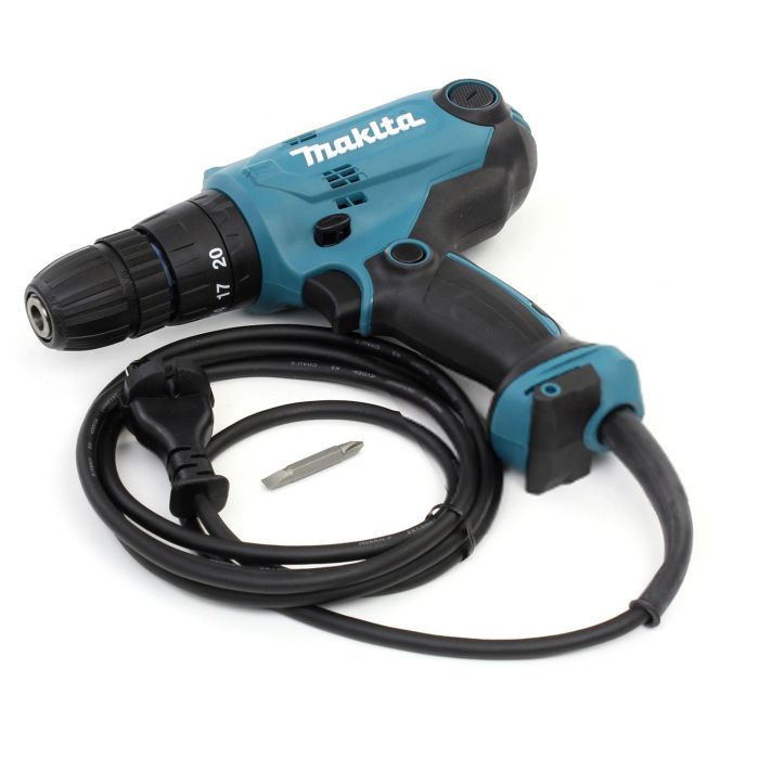 Шурупокрут-дриль   320Вт 21·42Нм 0–450·0–1500об/хв 1.2кг Makita DF0300