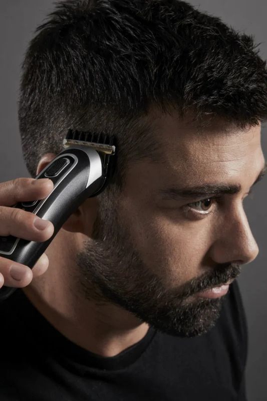 Триммер Rowenta Trim & Style для бороды, усов, головы и тела, сеть+акум., роторный мотор, насадок-11, чехол, титан.напыл., черно-серебрист.