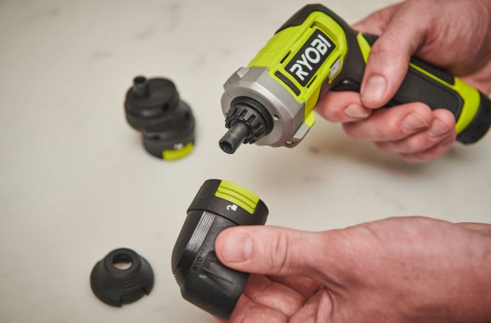 Викрутка акумуляторна Ryobi USB Lithium RSD4-120T 4В 1х2А·год 5Нм 200об/хв 10 біт 0.31кг кейс