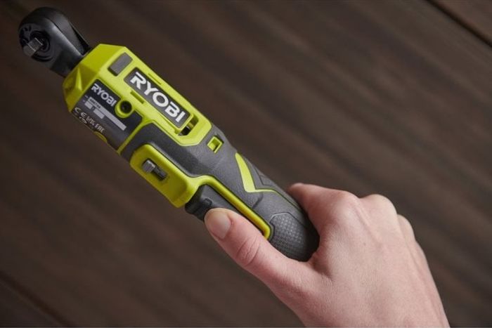 Трещотка аккумуляторная Ryobi USB Lithium RR14W4-0 4В 210об·мин 8Нм 1/4" 0.5кг без АКБ и ЗУ
