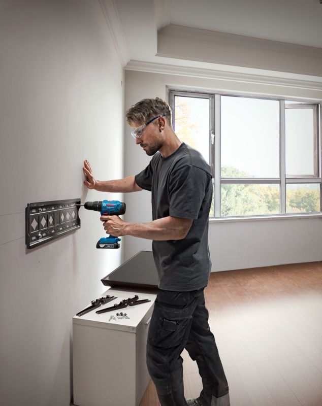 Шуруповерт-дрель ударная аккумуляторная Bosch GSB 183-LI 18В 2х2А·час 21-56Нм 374-1815об·мин кейс 1.2кг