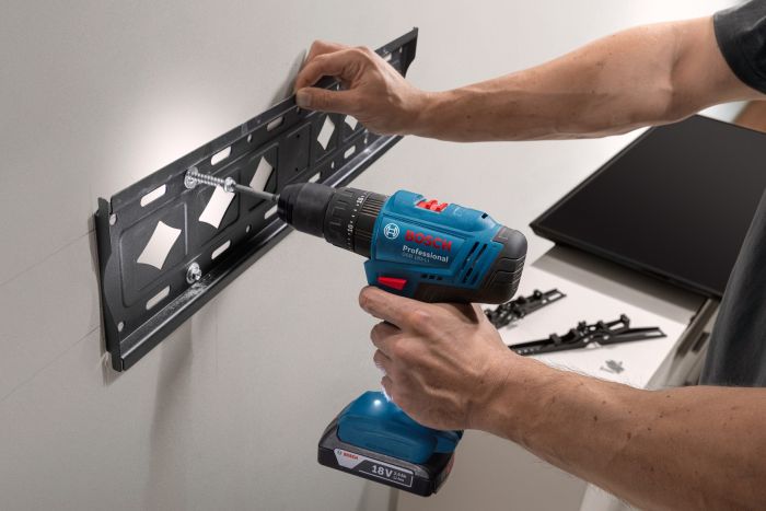 Шурупокрут-дриль ударний акумуляторний Bosch Professional GSB 183-LI 18В 1х2А·год 21-56Нм 374-1815об/хв кейс 1.2кг