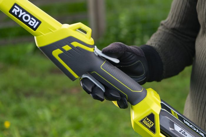 Висоторіз ланцюговий акумуляторний Ryobi Max Power RY36PP25A-0 36В 25см 3м 4.3кг без АКБ та ЗП