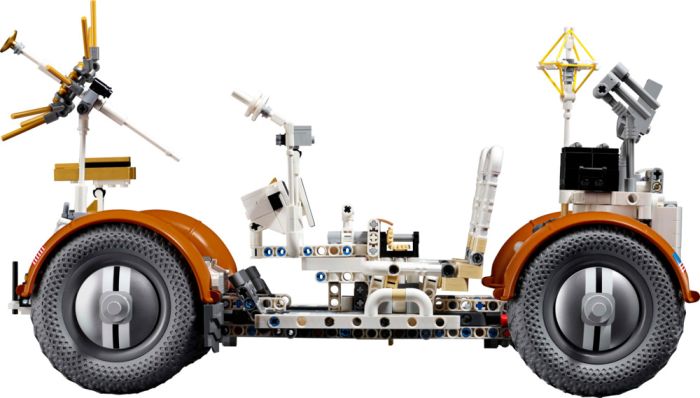 Конструктор LEGO Technic Лунный автомобиль NASA Apollo