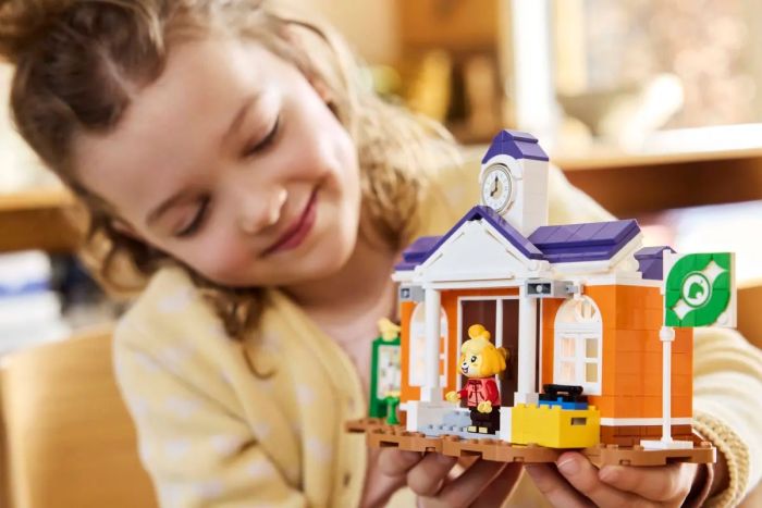 Конструктор LEGO Animal Crossing Концерт К.К. на площади