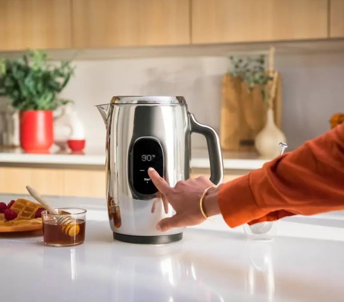 Электрочайник Tefal Majestuo 1.5л, с двойными стенками, 9 темп.реж, сенс. управл., нерж. сталь