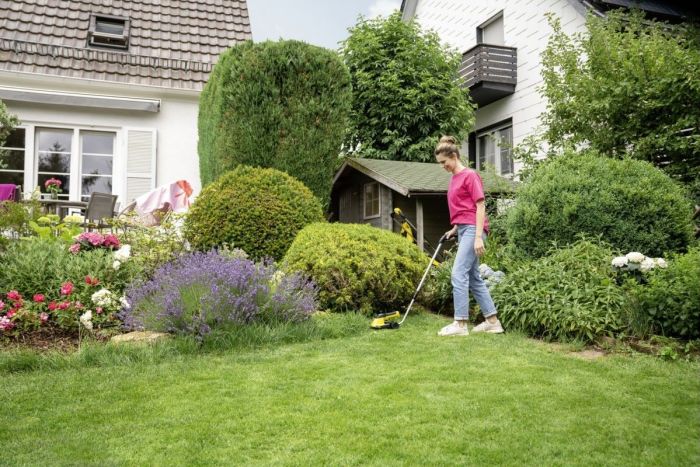 Ножиці для трави акумуляторні Karcher GSH 2 Plus
