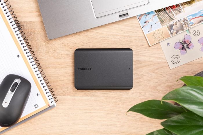Портативний жорсткий диск Toshiba 2TB USB 3.2 Gen 1 Canvio Basics 2022