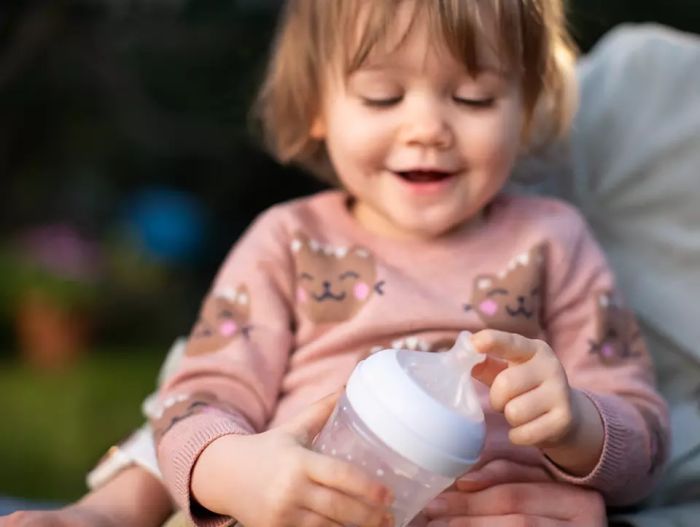 Соска Avent Natural 6міс+, силіконова, Природний потік, швидкий потік, 2шт