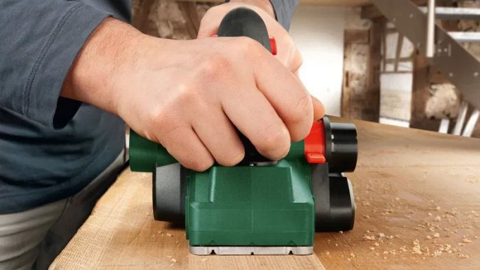 Рубанок Bosch PHO 2000 380Вт 80мм стругання до 2мм 2.58кг