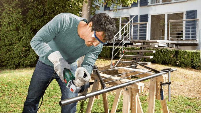 Шлифмашина угловая Bosch UniversalGrind 750-125 125мм 750Вт 12000об·мин 1.9кг