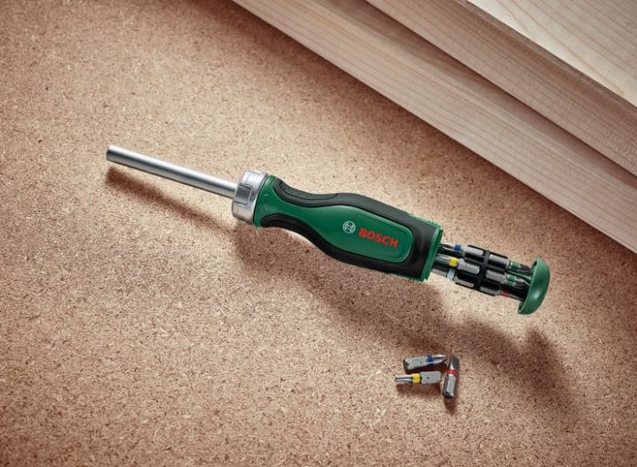 Отвертка Bosch 12 насадок, Tx, PZ, PH, SL, HEX