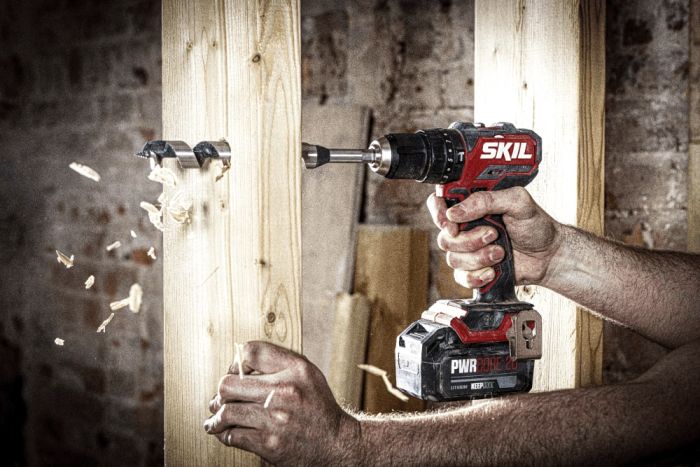 Шуруповерт-дрель ударная аккумуляторная SKIL 3075 CA Compact 20В 1х2.5А·час 60Нм 500·180об·мин 0.9кг