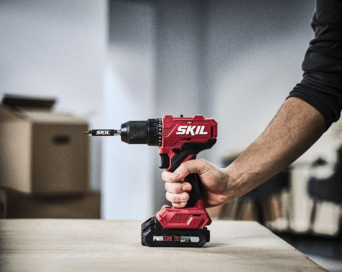 Шуруповерт-дрель аккумуляторная SKIL 3011 HB 20В 2х2А·час 55Нм 450·1700об·мин 0.83кг кейс
