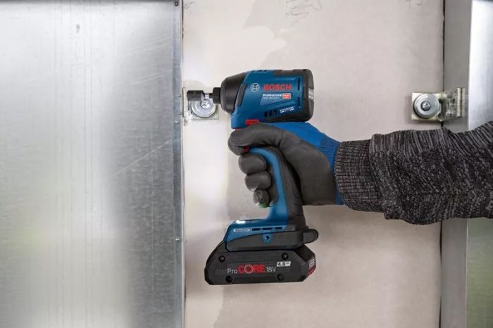 Гвинтоверт ударний акумуляторний Bosch Professional GDR 18V-220 C 18В 2х5А·год 0-3400об/хв 220Нм 1кг Bluetooth