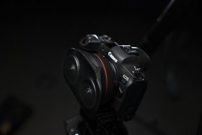 Объектив Canon RF 5.2mm f/2.8 Dual Fisheye