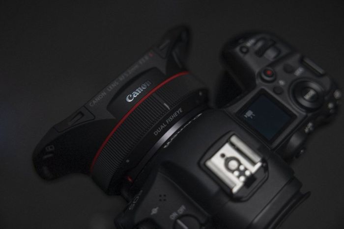 Объектив Canon RF 5.2mm f/2.8 Dual Fisheye