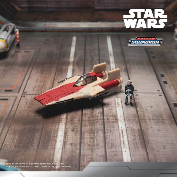 Игровая коллекционная фигурка Star Wars Small Vehicle Транспорт и фигурка A-Wing 7.5см