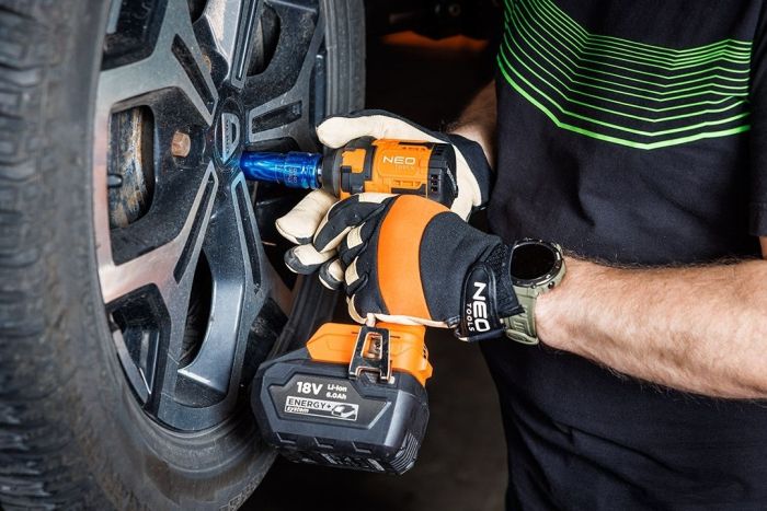 Гайковерт ударний Neo Tools Energy+ 18В безщітковий 2500об/хв 350Нм 1/2" 3 швидкості 1.1кг без АКБ та ЗП