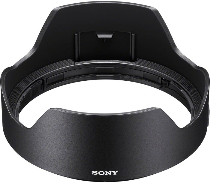 Объектив Sony 28-70mm f/2.0 GM для NEX FF