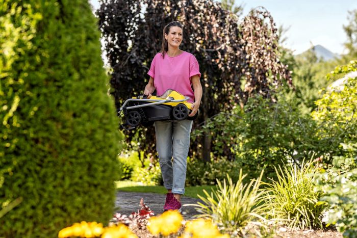 Газонокосилка аккумуляторная Karcher LMO 2-18 Battery 18В 32см 25-60мм (без АКБ и ЗУ)