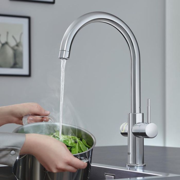 Комплект смесителя для кухни GROHE Red Duo и бойлерная система M размера