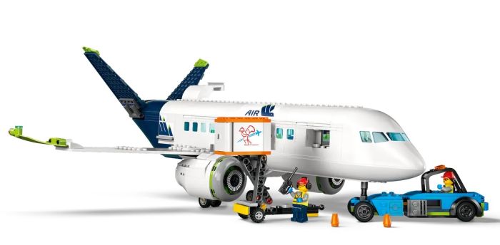 Конструктор LEGO City Пассажирский самолет