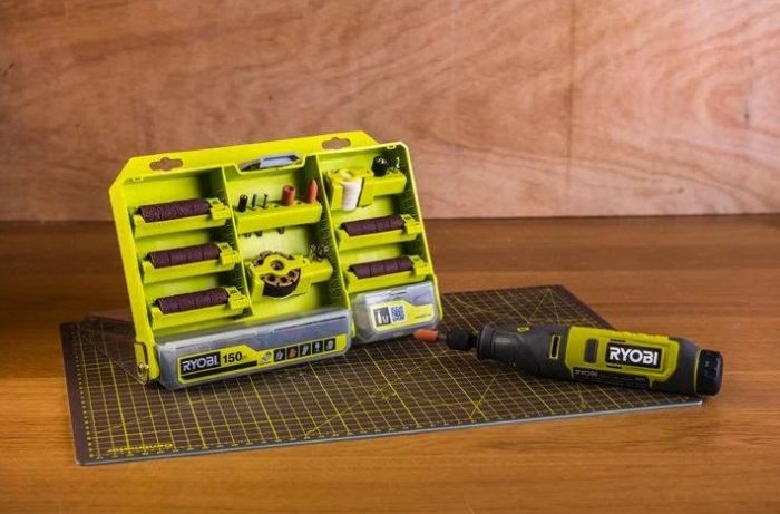 Комплект принадлежностей Ryobi RAR800K-120 1/8" для мини дрели гравера реноватора 120шт кейс