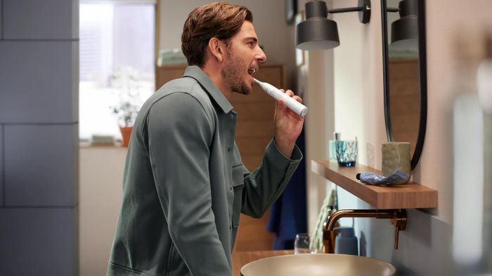 Щетка зубная электр. Philips Sonicare 6100 Series, 62т. колеб/мин, насадок-1, футляр, белый