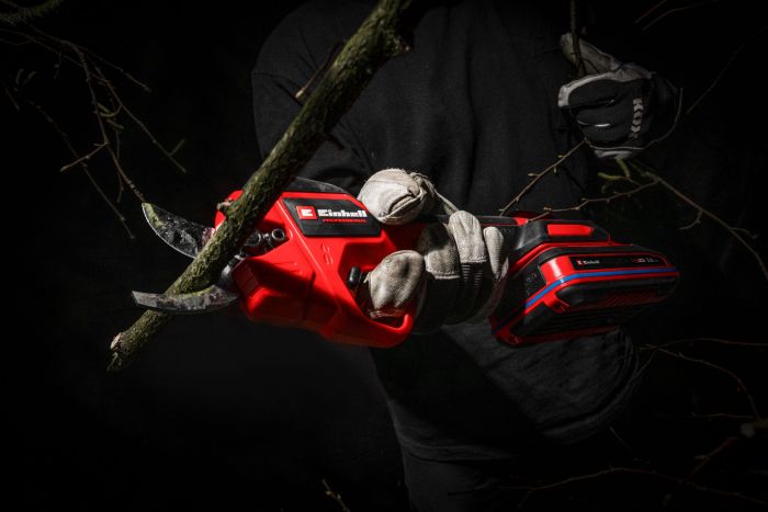 Секатор акумуляторний Einhell Professional GP-LS 18/28 Li BL - Solo PXC 18В безщітковий товщ. 28/14мм сталь SK5 0.82кг без АКБ та ЗП