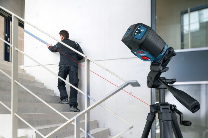 Нивелир лазерный Bosch GCL2-50+RM1+BM3 до 20м, ±0.3мм/м, 4AAx1.5В, IP54, чехол, мишень, кейс, 0.6кг