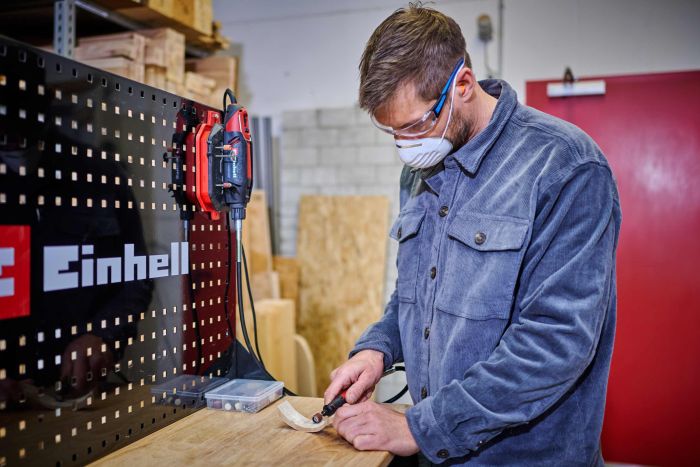 Шліфувально-гравірувальний пристрій Einhell TC-MT 150E 150Вт 10000-35000об/хв гнучкий вал, набір насадок 0.56кг