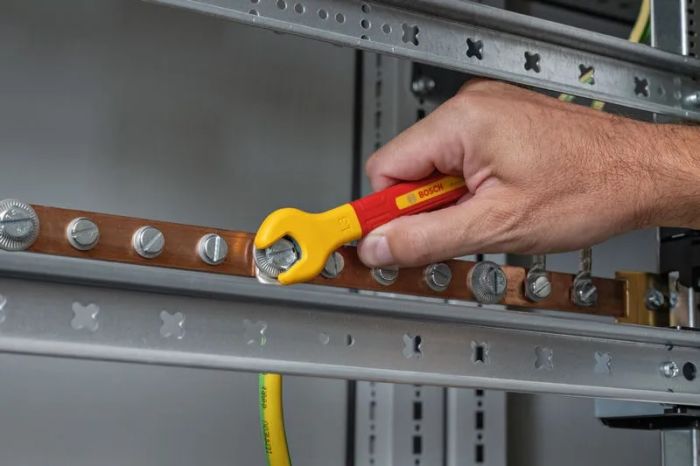 Ключі гайкові Bosch Professional, набір 4шт, VDE