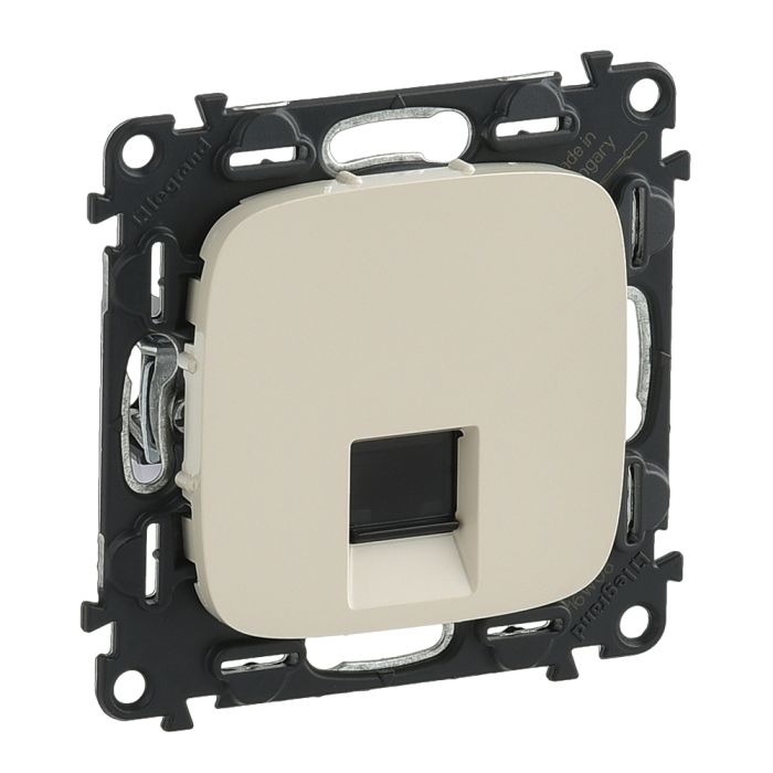 Розетка RJ45 Кат.5е UTP Legrand Valena ALLURE, слоновая кость