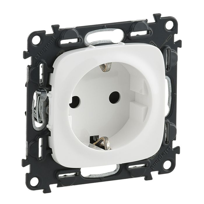 Розетка зі шторками Schuko Legrand Valena ALLURE, 16А, 250V, автоматичні клеми, білий
