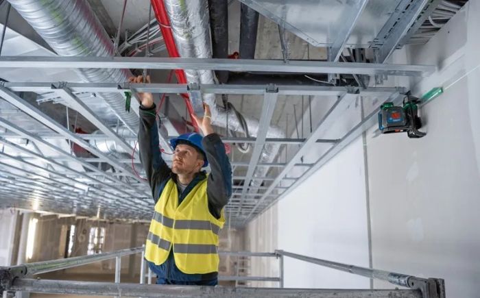 Нивелир лазерный Bosch GLL2-20G+BT150 до 10м, ±0.2мм/м, 4AAx1.5В, штативе, чехол, 0.62кг