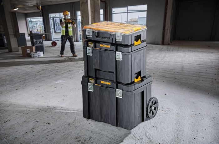 Модульная система для инструмента DeWalt TSTAK 2.0 550х440х630мм полипропилен до 100кг.