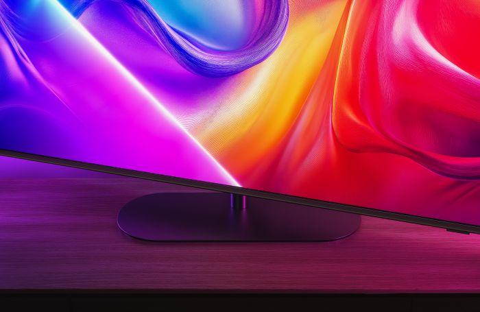 Телевизор 55" Philips QLED 4K 144Hz Smart Titan OS Black Ambilight