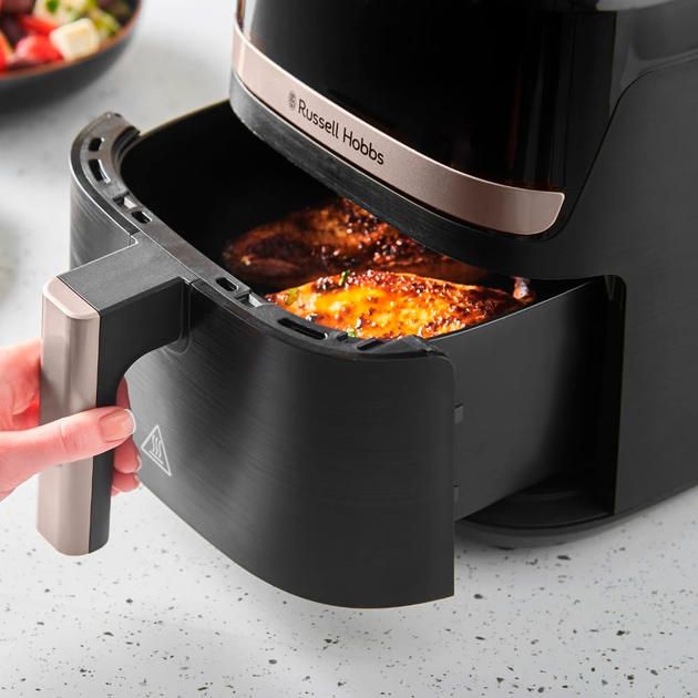 Мультипеч Russell Hobbs SatisFry 1300Вт, чаша-4.3л, электронное управл., 9 авто. программ, пластик, чорний