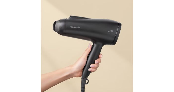 Фен Panasonic, 2500Вт, режимов-3, ионизиция, хол. Обдув, черный