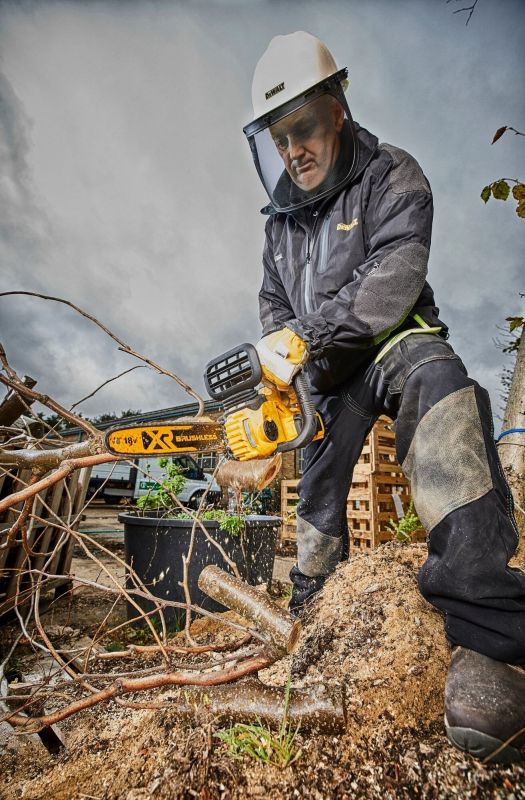 Пила ланцюгова акумуляторна DeWalt 18В шина 30см 3/8" без АКБ та ЗП