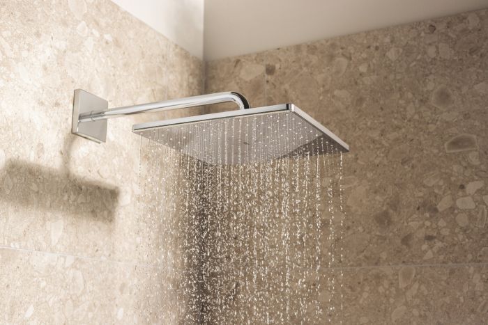 Душевая система Grohe QuickFix Precision скрытого монтажа из Vitalio Rain Mono 310 Cube, хром