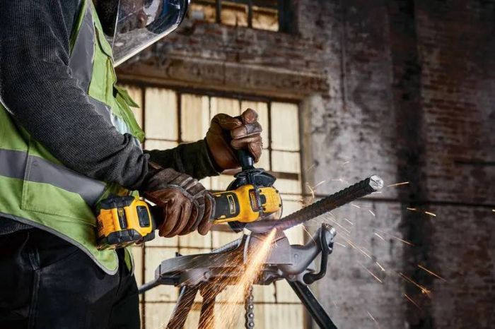 Шліфмашина кутова акумуляторна DeWalt XR Li-lon 18B 125мм 3000-9000об/хв 1.85кг без АКБ та ЗП
