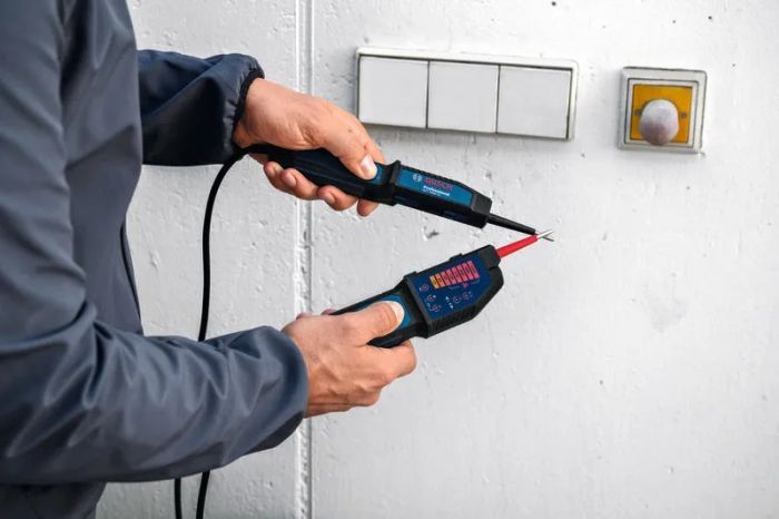 Тестер напряжения Bosch Professional GVT 1000-15 0-1000В 2AAх1.5В