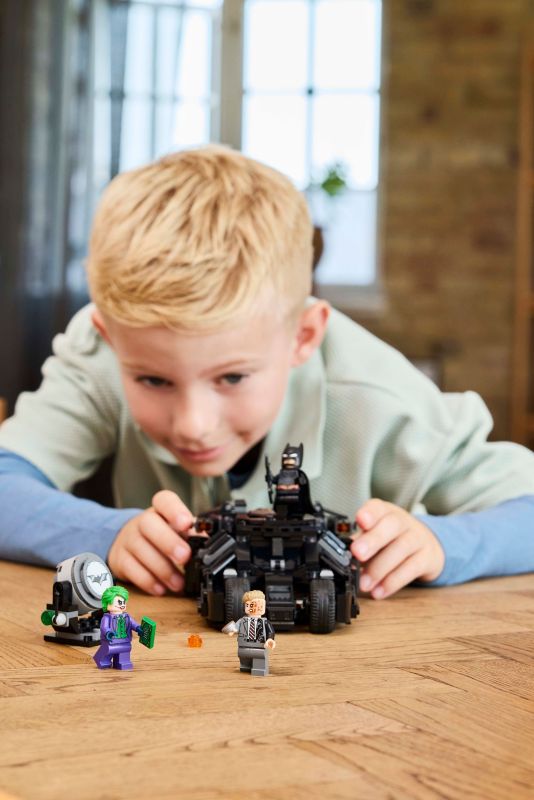 Конструктор LEGO Super Heroes Бетмен Тумблер проти Дволикого і Джокера