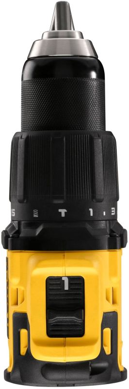 Шуруповерт-дрель ударная аккумуляторная DeWALT XR Li-Ion 18В 2х5А·час 65Нм 0-450·0-1650об/мин кейс ЗП 1.2кг