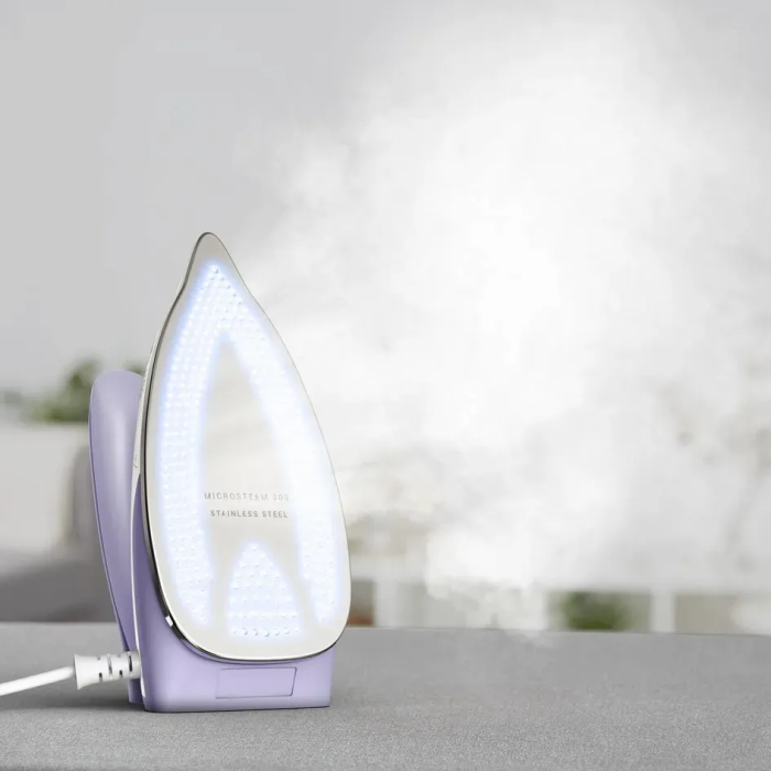 Утюг Tefal дорожный First Class, 1000Вт, 65мл, паровой удар -45гр, нерж. сталь, бело- фиолетовый