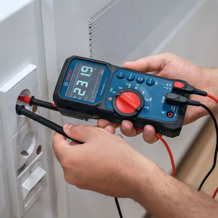 Мультиметр цифровой Bosch Professional GDM 600-15 0-600В LCD-дисплей 2AAх1.5В