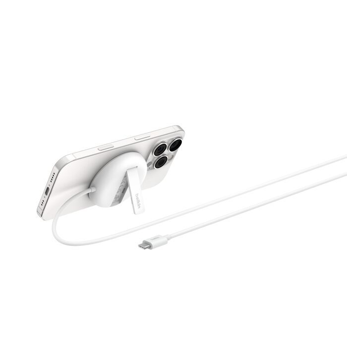 Зарядний пристрій бездротовий Belkin UltraCharge Magnetic Kickstand 15Вт, білий